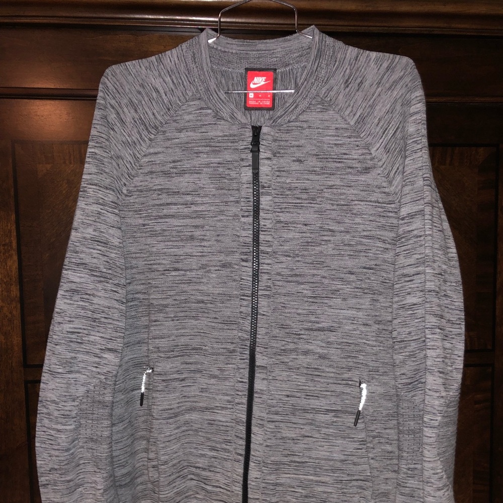 Nike dri-fit zip up